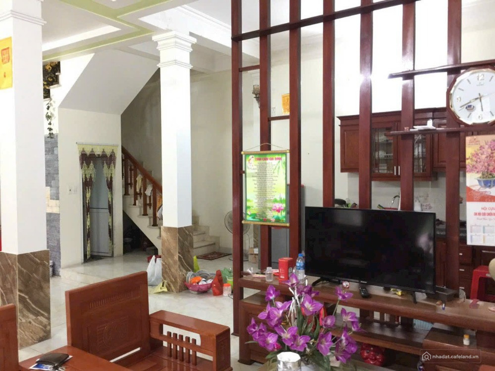 Chính chủ cần cho thuê nhà nguyên căn tại số 2, Trần Quang Triều, KĐT Hoà Vượng