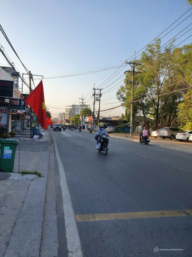 BDS HVL Vị trí: Số 282 Hoàng Hữu Nam , Long thạnh Mỹ ,Q9