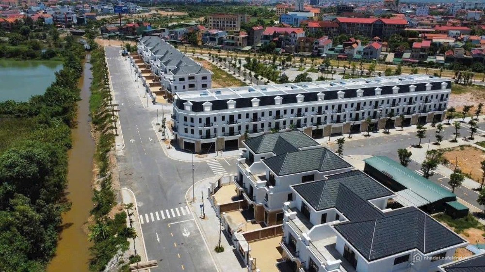 đất nền dự án ROX LIVING ĐỒNG HỚI - đối diện trượng Đại học Quảng Bình