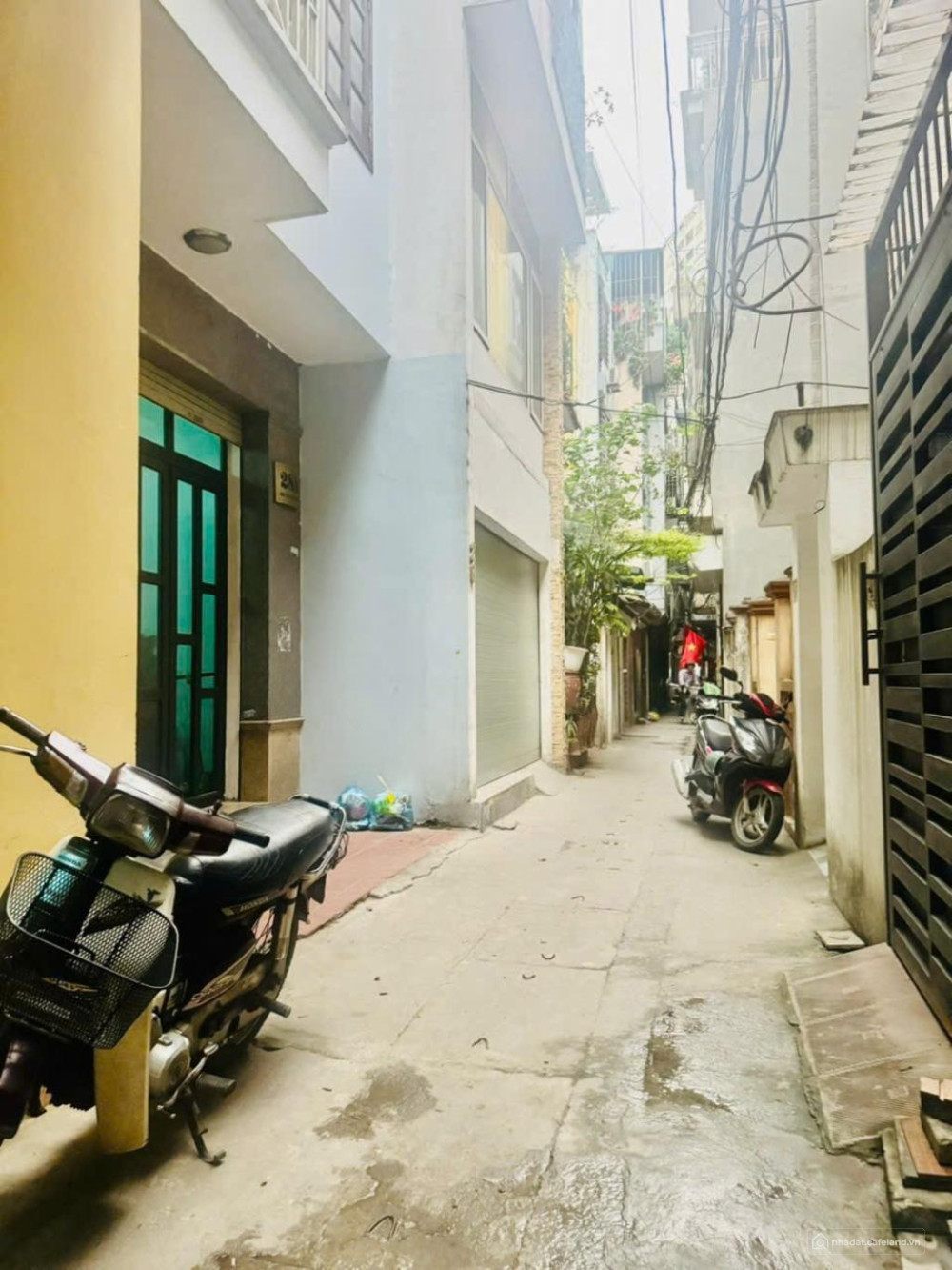 BÁN NHÀ PHỐ VŨ TRỌNG PHỤNG, THANH XUÂN, SỔ ĐỎ, VỊ TRÍ VÀNG 62M2 X 4 TẦNG CHỈ 11
