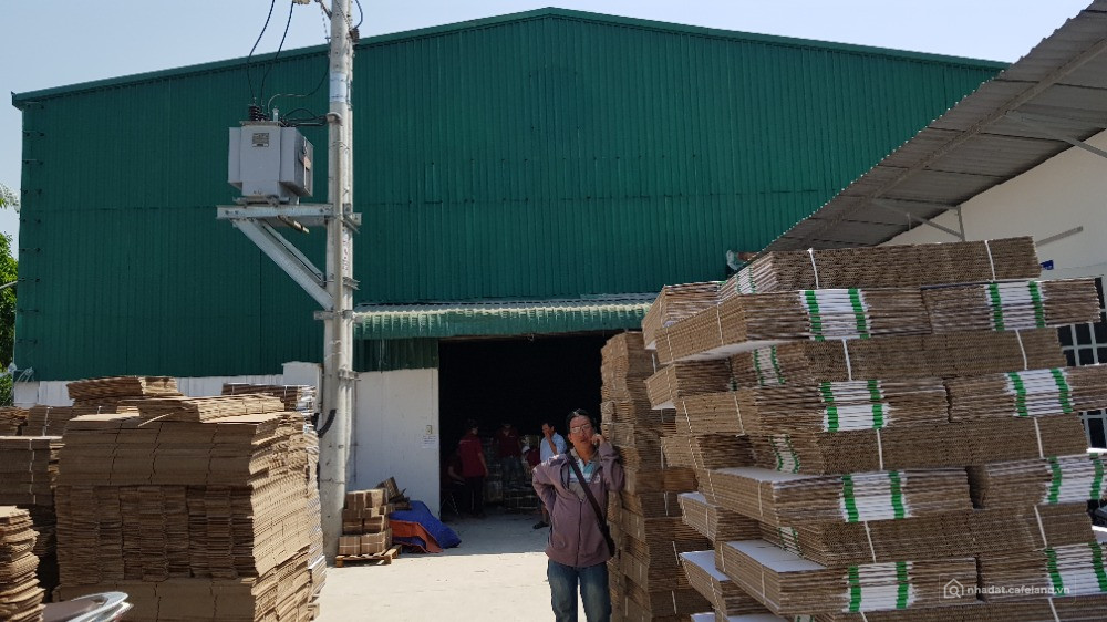 NHÀ XƯỞNG CHO THUÊ ĐƯỜNG TX21, PHƯỜNG THẠNH XUÂN QUẬN 12 DT: 1000M GIÁ 60 TRIÊU