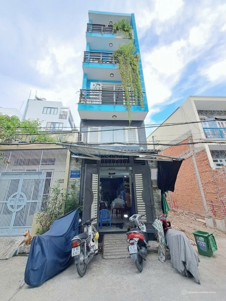 Nhà 5 tầng, hẻm 6m ô tô thông, cạnh Khu Celadon, 6.3 tỷ