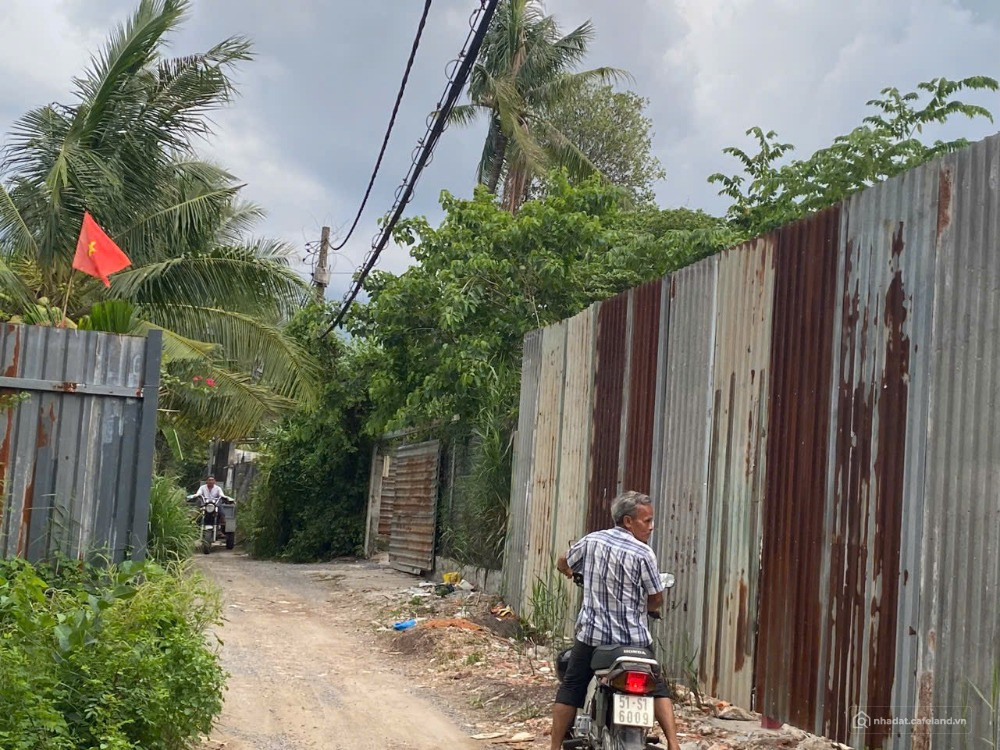 cần bán gấp đất thanh đa, có sổ sẵn, có dãy trọ để cho thuê