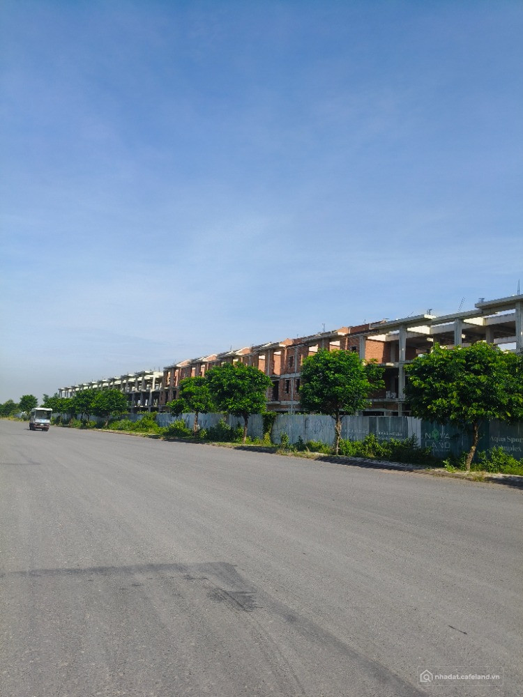 Bán căn góc đẹp ngay đường 45m, căn Thương Mại Aqua city mặt tiền đường Nam Cao