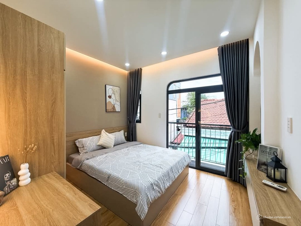 GIẢM GIÁ 200TRIỆU- NHÀ CÁCH HXH MẤY BƯỚC CHÂN - NHÀ ĐẸP FULL NỘI THẤT - 27m2