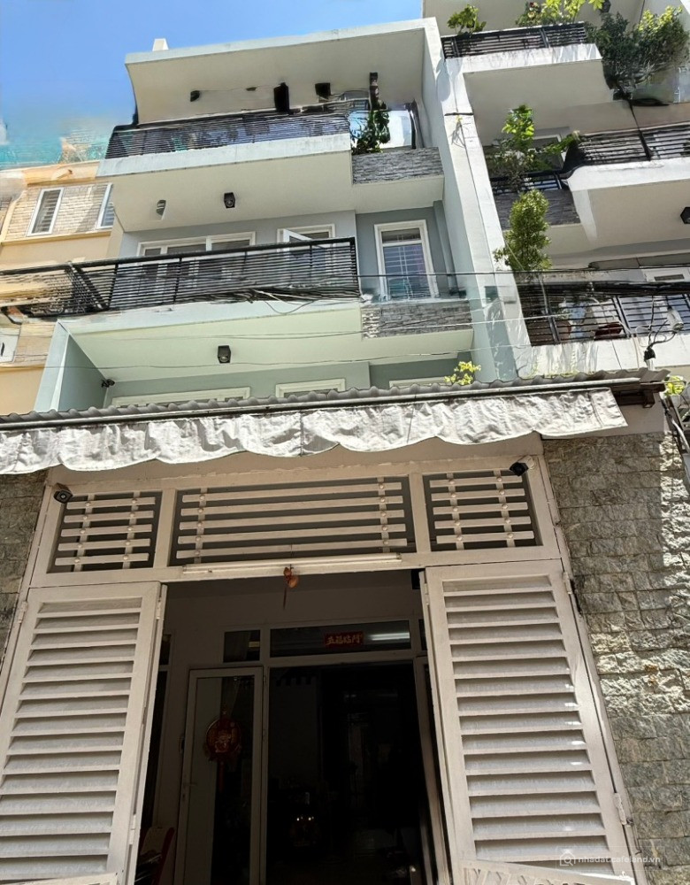 Quận 11, Hẻm xe hơi Lê Đại Hành, Phường 11, 86m2, 4 tầng, 20 tỷ thương lượng