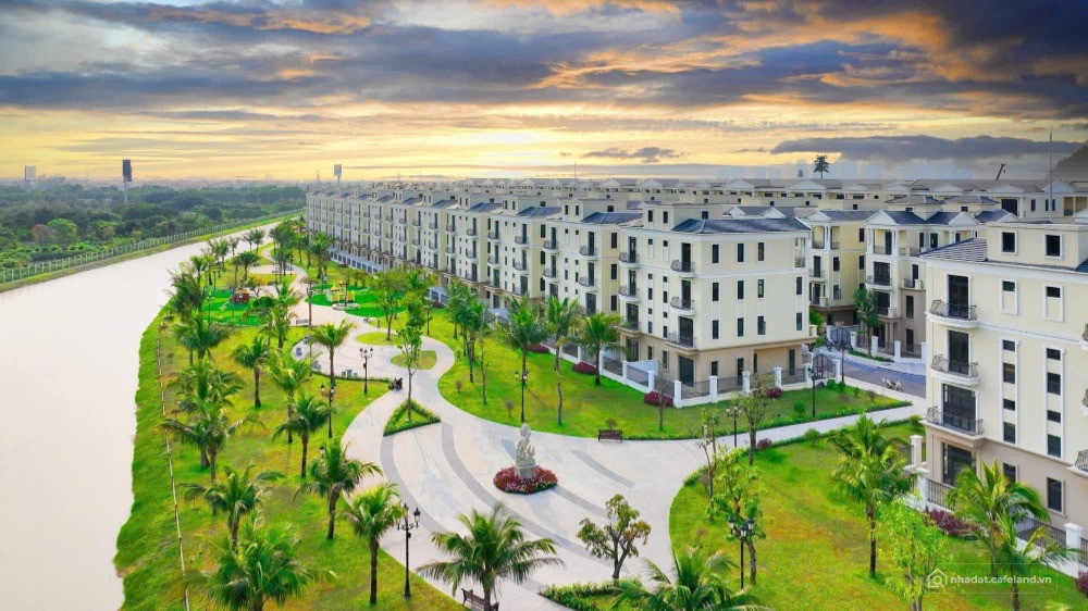 LIỀN KỀ CỌ XANH 80M GIÁ CHỈ 10,66 TỈ