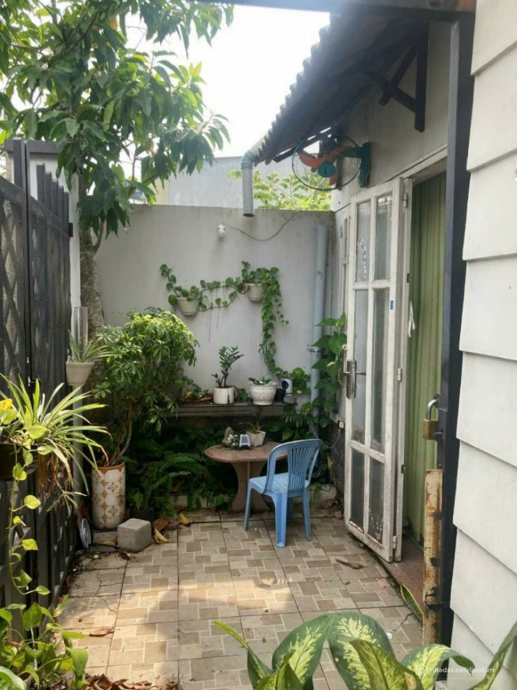 Chạm ngưỡng giá tốt nhà đẹp 2 tầng giảm sâu chỉ còn 4,x tỷ.