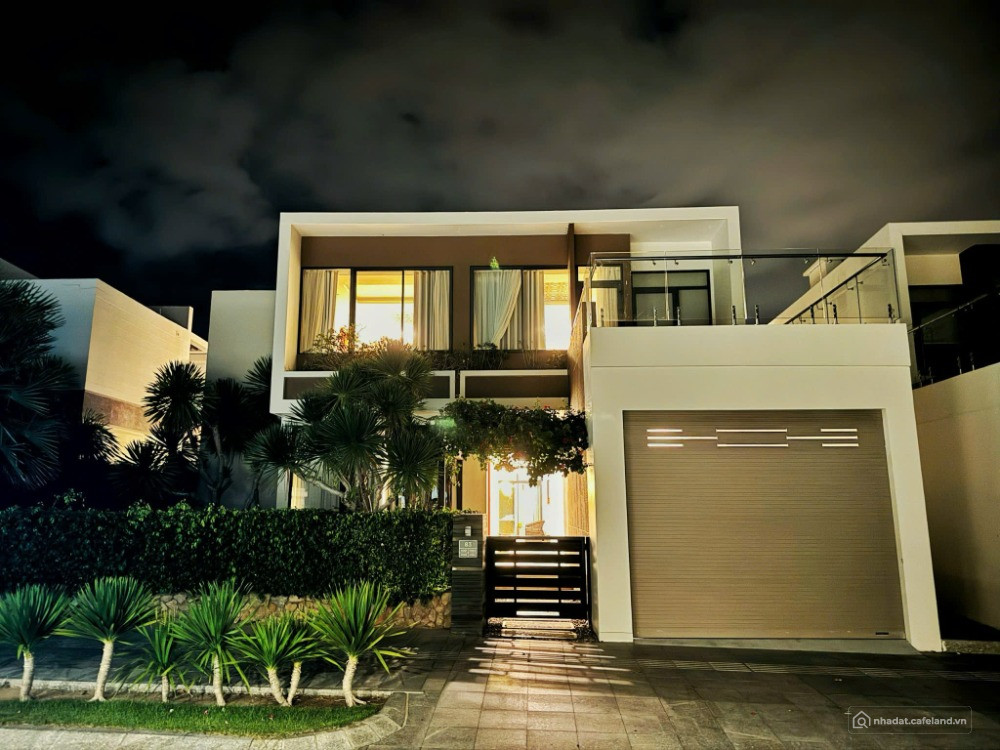BÁN VILLA VEW GOLF - BIỂN, DT: 458m2 4PN, CÓ GARA Ô TÔ CHỈ 29 TỶ, SỔ HỒNG RIÊNG