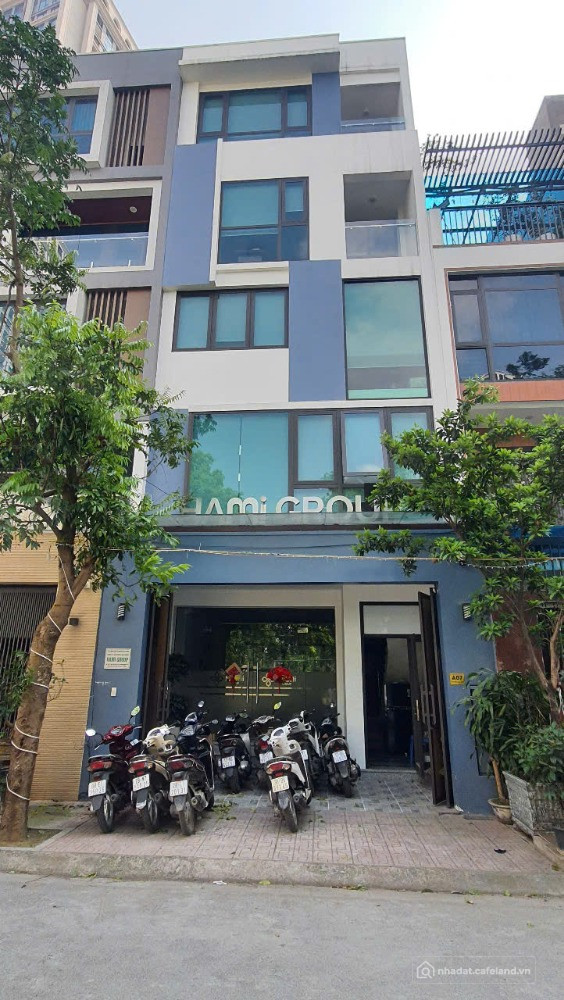 Cho thuê nhà phố Nguyễn Văn Lộc Làng Việt Kiều Châu Âu, 65 triệu, 86,8 m2, 4PN,