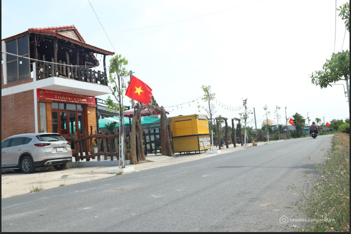 BÁN ĐẤT ĐÔ THỊ - THỊ TRẤN CẦN ĐƯỚC