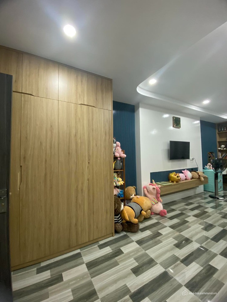 PHO14 Bán nhà 5 tàng mới mặt tiền đường Trần Nguyên Hãn ngay TTTP Nha Trang
