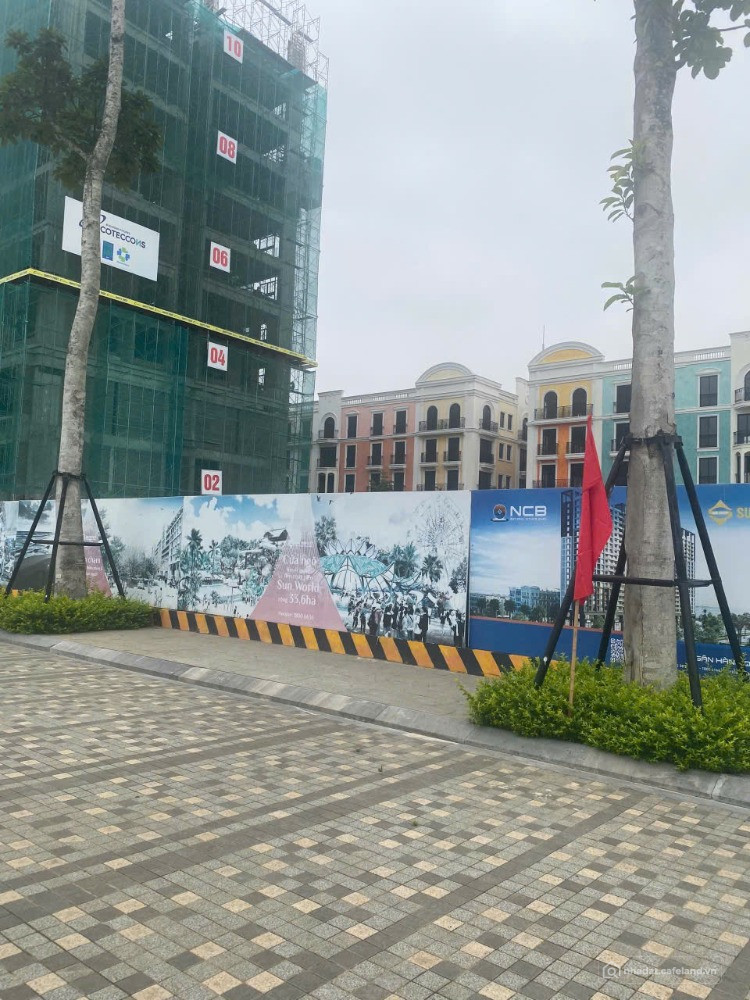 BÁN ĐẤT TẶNG NHÀ KINH DOANH BUÔN BÁN SIÊU ĐỈNH MẶT VÕ THỊ SÁU TP SẦM SƠN CHỈ 4,X