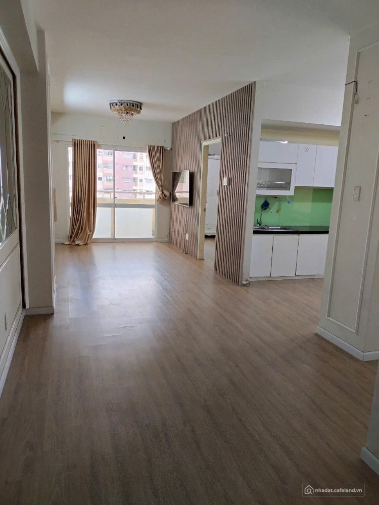 Bán căn hộ khang gia . căn góc 75m. 2PN.2WC . giá : 1,950 .