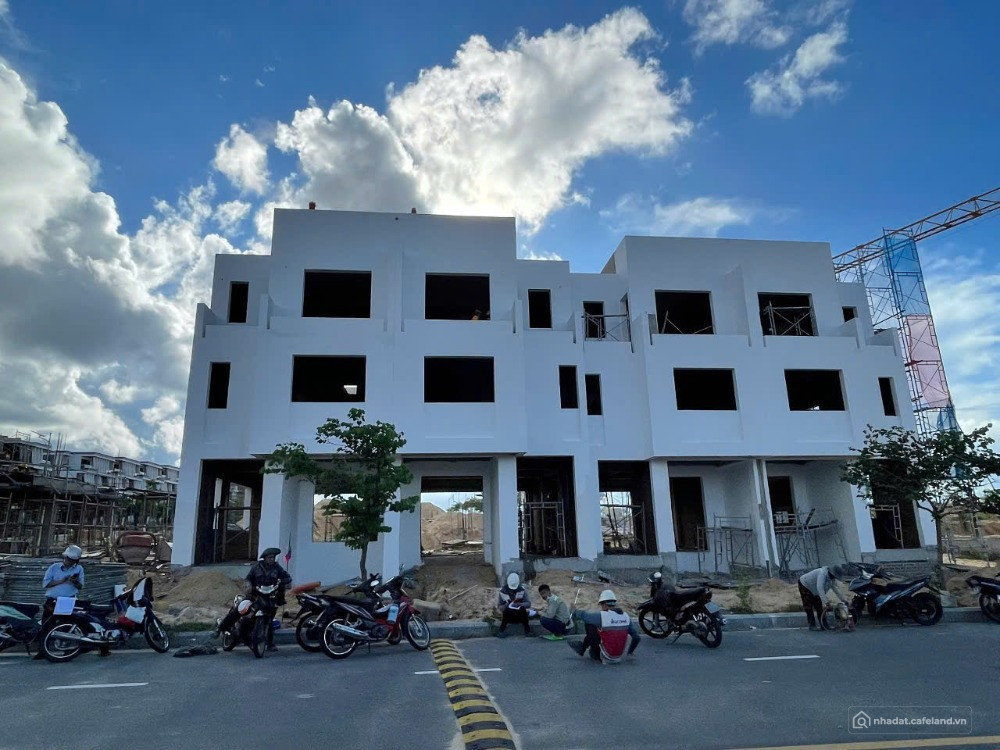Bán nhà phố biển Ma Rốc Caraworld Cam Ranh- 120m2 - Giá Chỉ 6.1 tỷ