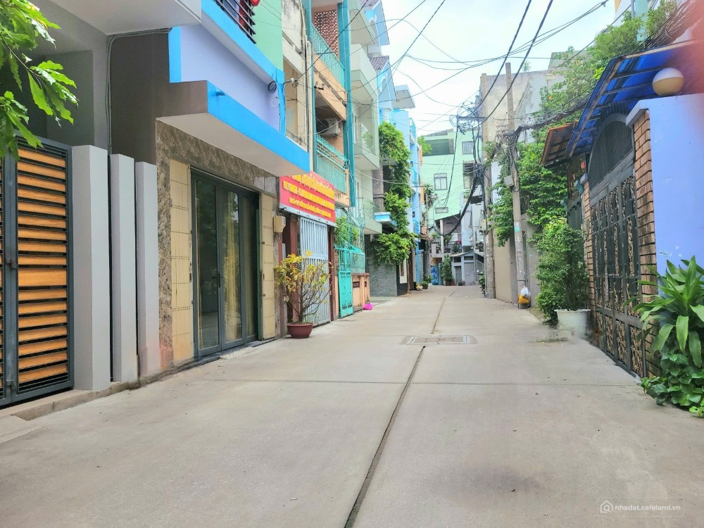CÁCH ĐÚNG 1 CĂN RA HẺM XE TẢI LỚN. LÊN SÓNG EM HÀNG THƠM BƠ NGUYỄN VĂN ĐẬU