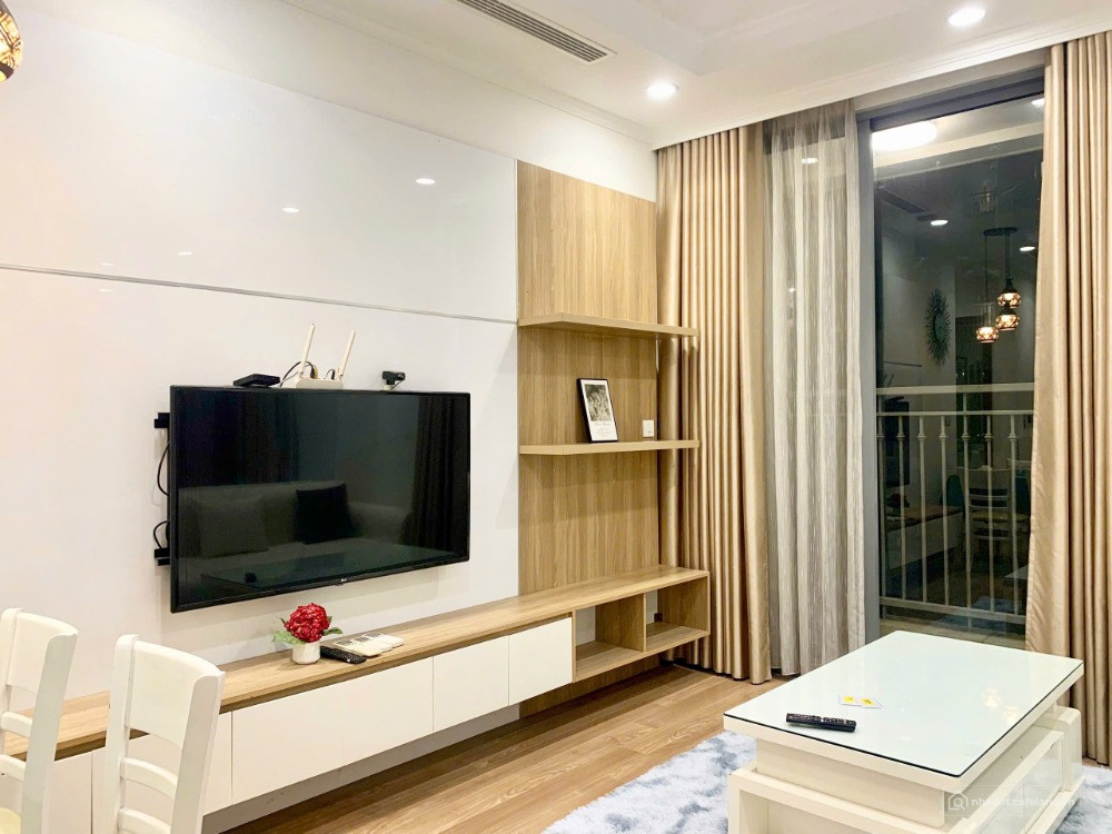 4.25 tỷ Bán căn hộ góc 2PN Tại CC Vinahud 536A Minh Khai, LH: 0975997166
