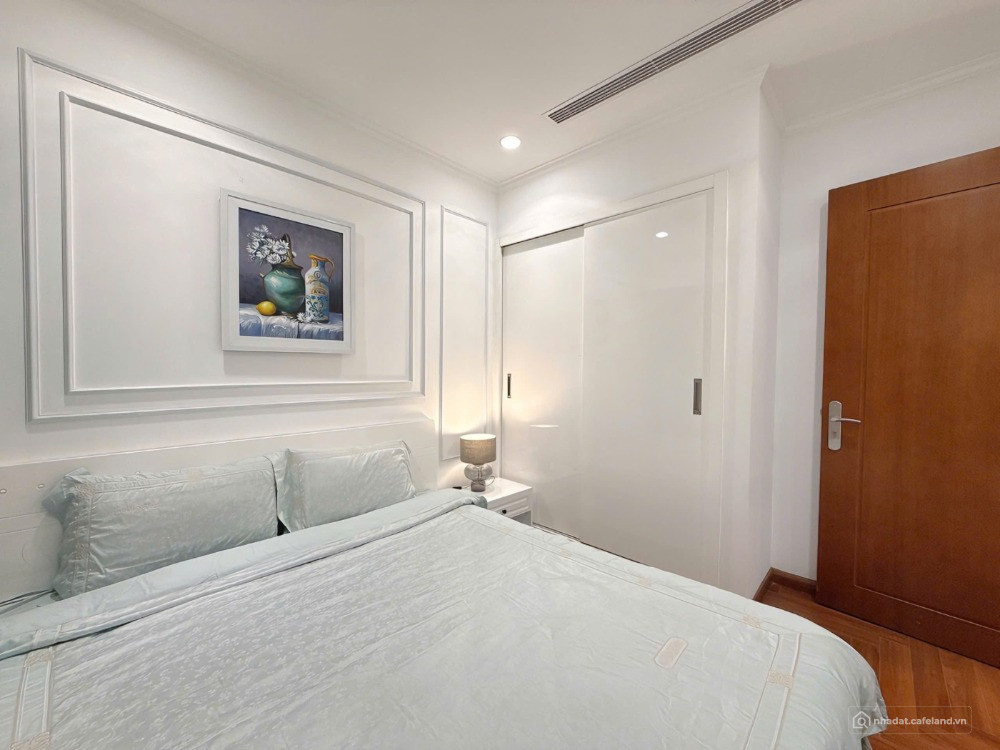 5 tỷ! Bán Căn Hộ Sân Vườn 2PN 74m2 tại CC Vinahud 536A Minh Khai. LH: 0975997166