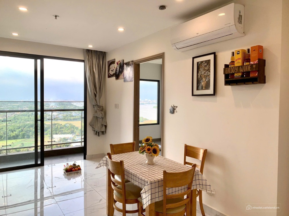 cần bán căn hộ Vinhomes Grand Park Quận 9,