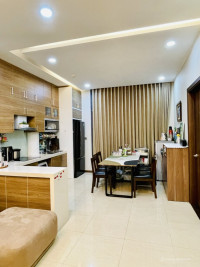 Gia đình em muốn bán căn hộ Tràng An complex quận Cầu Giấy - 75m2 - giá rẻ nhất