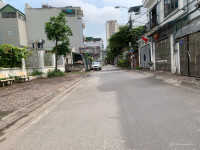 Đất đấu giá Thạch Bàn, mặt ngõ 561 Bát Khối, phân lô vỉa hè, dân cư đông đúc