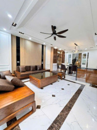 Nhà 6 tầng Hoàng Quốc Việt, ô tô tránh nhau, 50m2, 25,8 tỷ