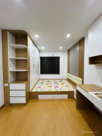 HIẾM! Trần Quý Cáp, Đống Đa, gần phố, nhà mới xây, full nội thất, sổ vương, 30m2