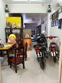Quận 11- hẻm xe hơi 4 tầng 5PN giá chỉ 5T hơn.