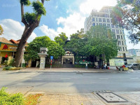 Bán nhà lõi trung tâm Q3 MT Pasteur, phường 6, Quận 3, DT 22 x 27m, KC hầm 4T
