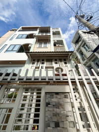5.95TỶ 46M² × 5 TẦNG GẦN KHU ẨM THỰC PHAN XÍCH LONG - PHÚ NHUẬN