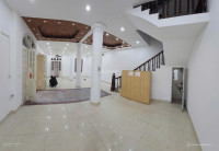 Cho thuê văn phòng, mặt bằng tòa nhà Trần Quốc Hoàn, diện tích 100m2 xây dụng 4