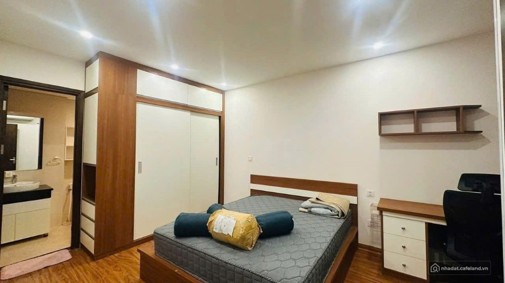Bán căn hộ 2PN 2WC 74,8m2 full NT The Sun Avenue ngay trung tâm quận 2 chỉ 6,3tỷ