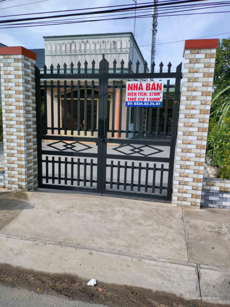 Bán nhà mặt tiền tại quốc lộ 57B, Bến Tre. Có thương lượng.