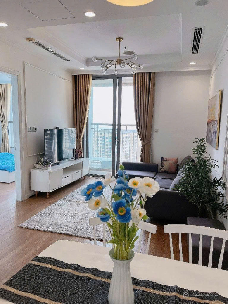 5.1 tỷ bán căn hộ góc 2pn 75m2 tại cc vinahud 536a minh khai. lh: 0966559604