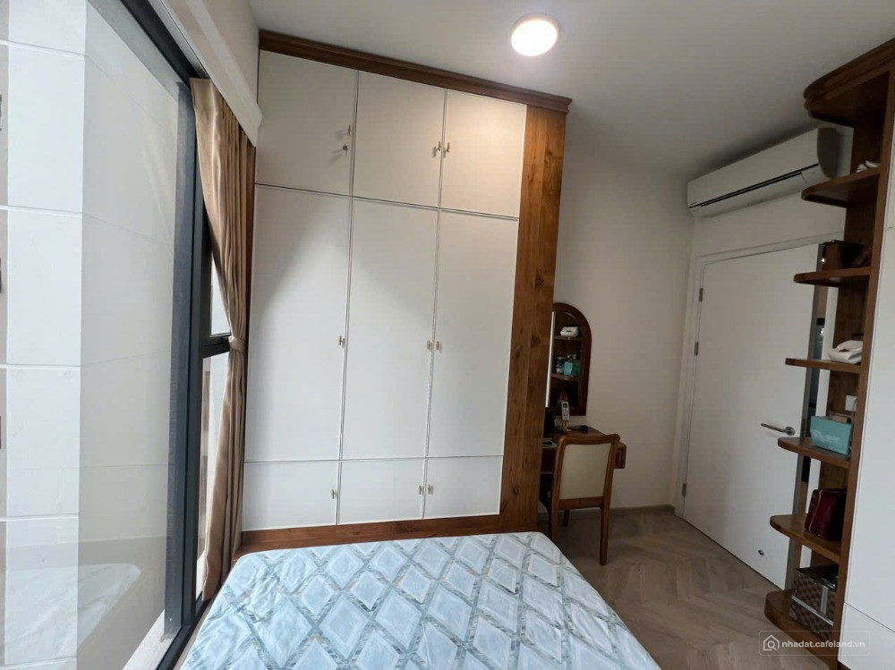 Cần bán lỗ căn hộ Masteri Centre Point căn 2 phòng ngủ full nội thất giá 4.7 tỷ