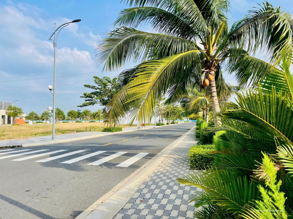 SIÊU PHẨM BĐS LONG AN ĐÓN ĐẦU SÓNG PHÍA TÂY