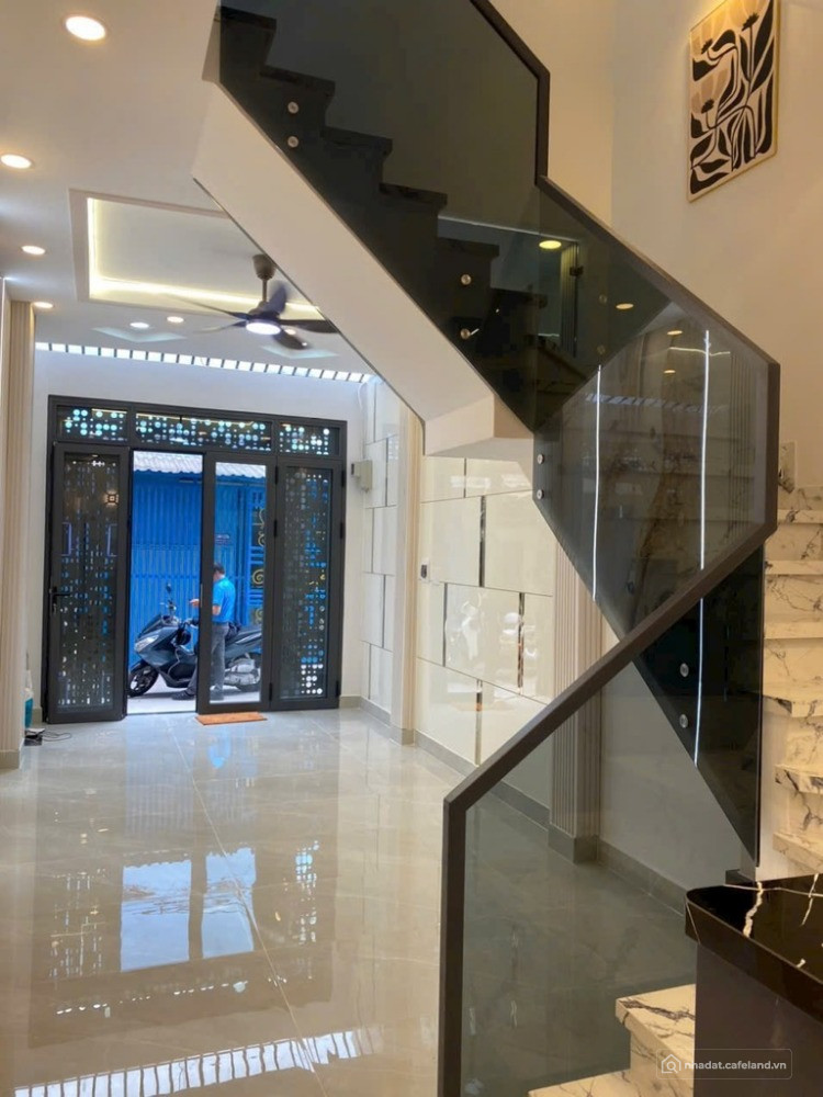 Quận 6, Nguyễn Văn Luông, phường 11, 35m2, 4 tầng, 3PN, nhỉnh 5 tỷ