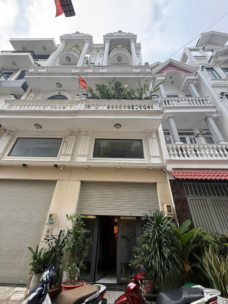 Nhà 5 tầng hẻm ô tô tránh, gần Sacombank Lê Trọng Tấn, 7.5 tỷ