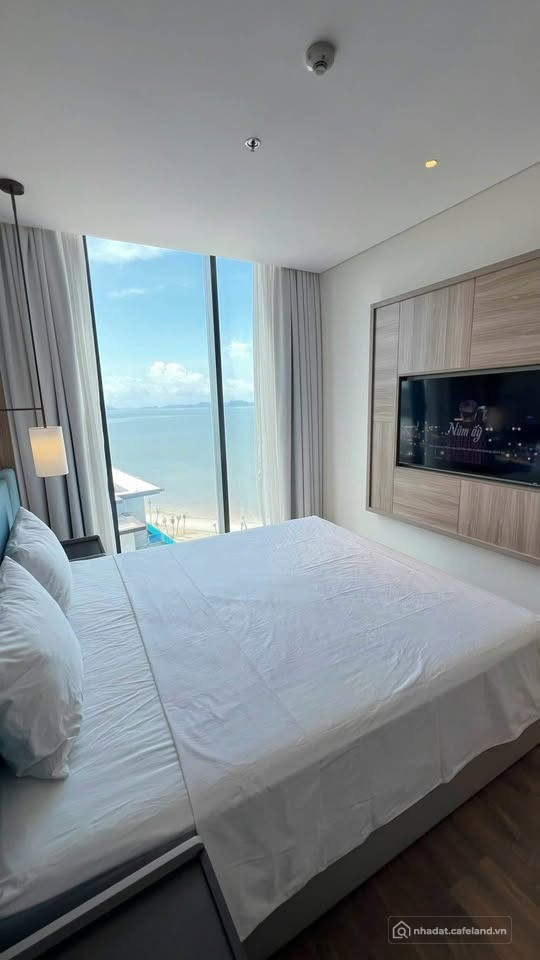 Bán Căn Hộ 2PN 75m2 View Biển tòa ALACARTE HẠ LONG. Trước mặt là Bãi tắm Marina