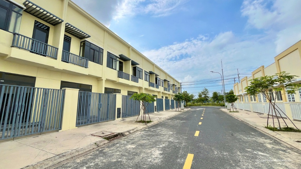 Bán nhà phố thương mại Phước Đông New City Tây Ninh 1,2 tỷ/căn rẻ hơn NOXH