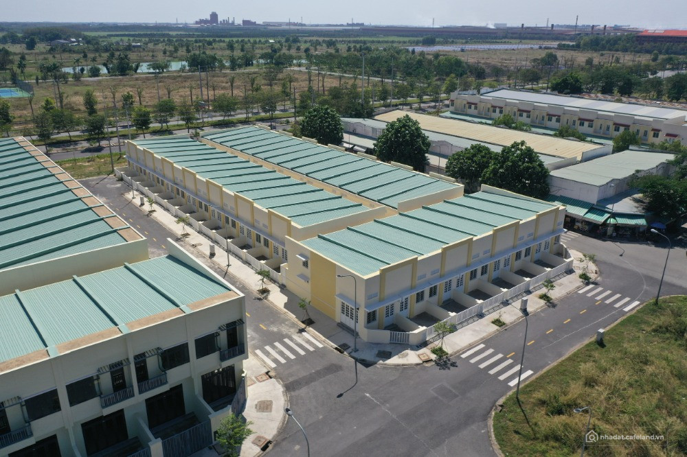 Bán nhà phố Phước Đông New City 1 trệt 1 lầu sổ đã hoàn công giá chỉ 1,6 tỷ