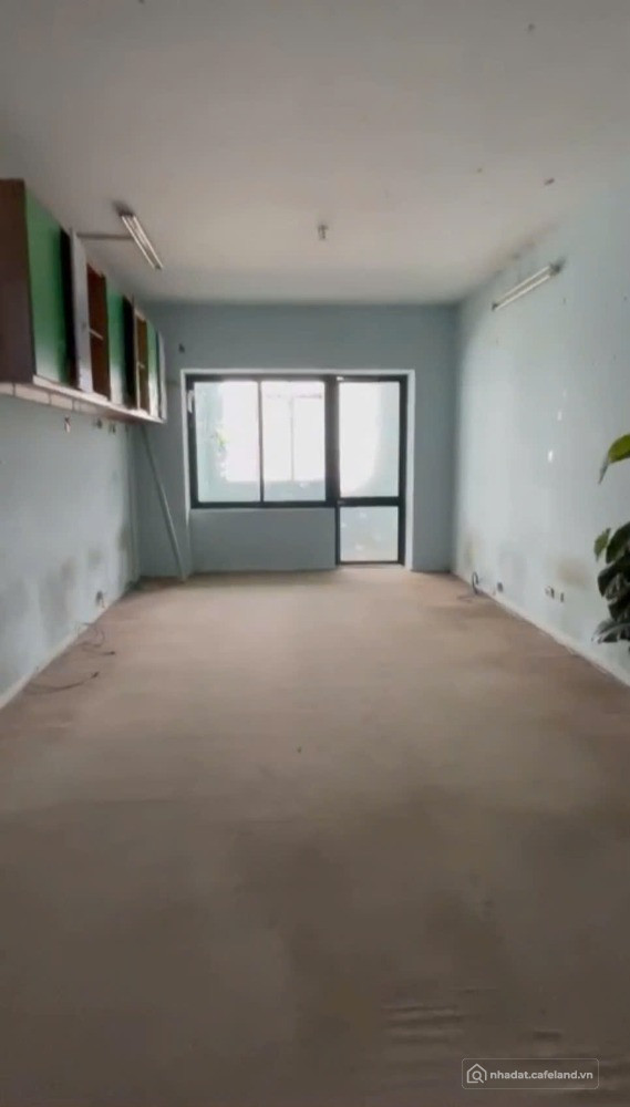 Bán căn nhà Hà Nội tập thể tầng một Nguyễn Xiển