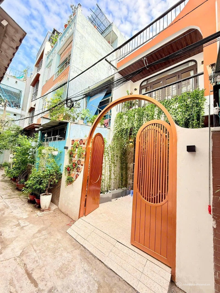 NHÀ ĐẸP HOÀNG HOA THÁM – P5 PHÚ NHUẬN - 54m2 – 3PN ( 1PN TRỆT)