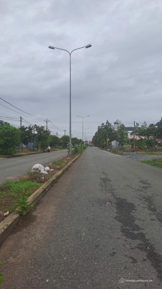 SIÊU PHẨM ĐẤT 3 MẶT TIỀN – 2500M² – FULL HỒNG – NGAY KCN LỘC AN – BÌNH SƠN