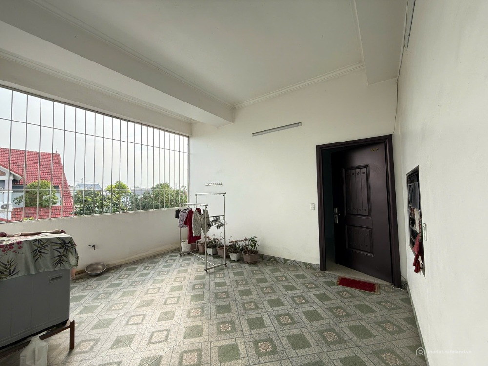 MUA ĐẤT TẶNG NHÀ 3 TẦNG ĐẸP MẶT TRỤC CHÍNH LÀNG NGHỀ ĐẠI BÁI GIA BÌNH, BẮC NINH