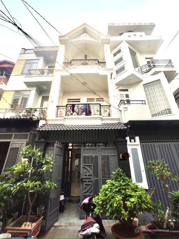 VỊ TRÍ ĐẸP -SÁT MẶT TIỀN PHAN HUY ÍCH- TÂN BÌNH - HẺM 8M - DT 65M2 - 3 TẦNG BTCT