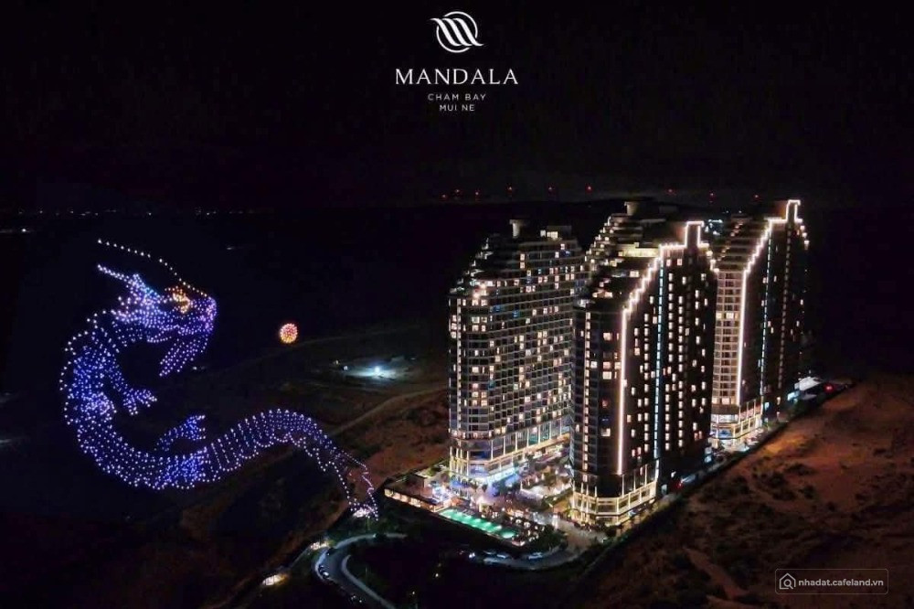 Căn Penthouse 2PN có hồ bơi riêng