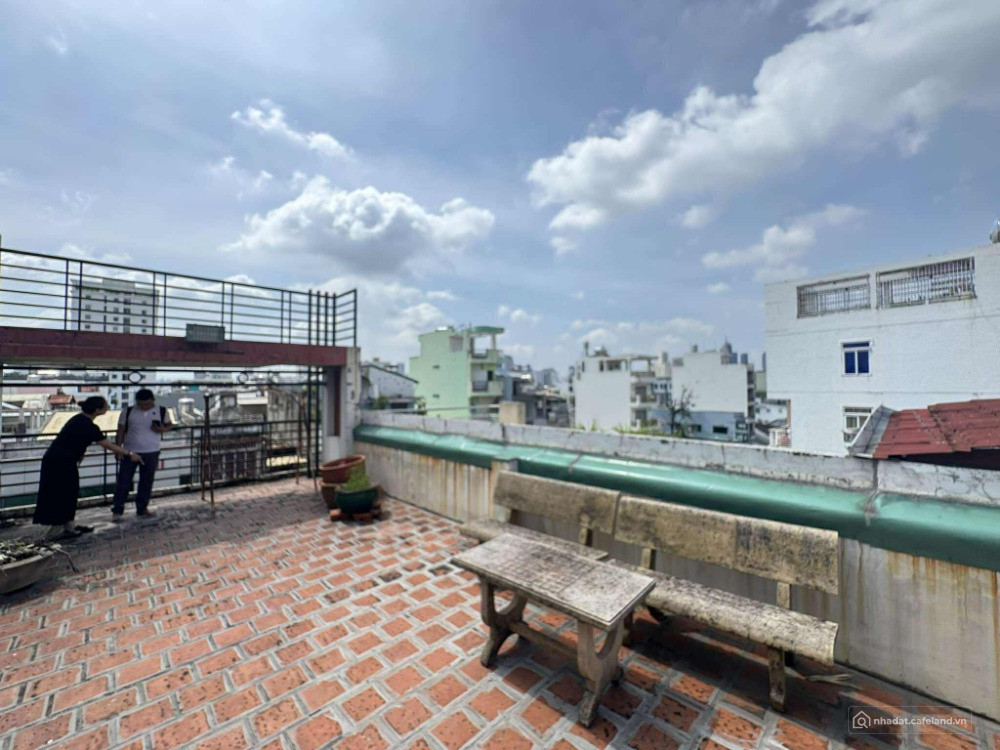 NGAY CHỢ BÀ CHIỂU_NHÀ MẶT TIỀN – KINH DOANH ĐỈNH – NHÀ 4TẦNG BTCT – 92 M² NỞ HẬU