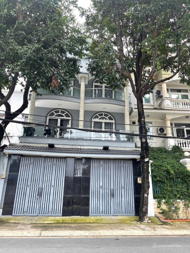Quận 6, Mặt tiền Đường số 8 khi Bình Phú, phường 11, 98m2, 4 tầng,16 tỷ TL