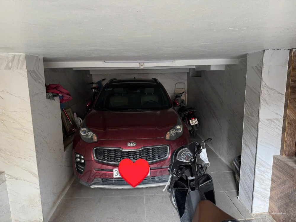 Bán nhà đường Xuân Đỉnh 105m 5 tầng mặt tiền 7.1m 25,5 tỷ, Ngõ thông, ô tô tránh